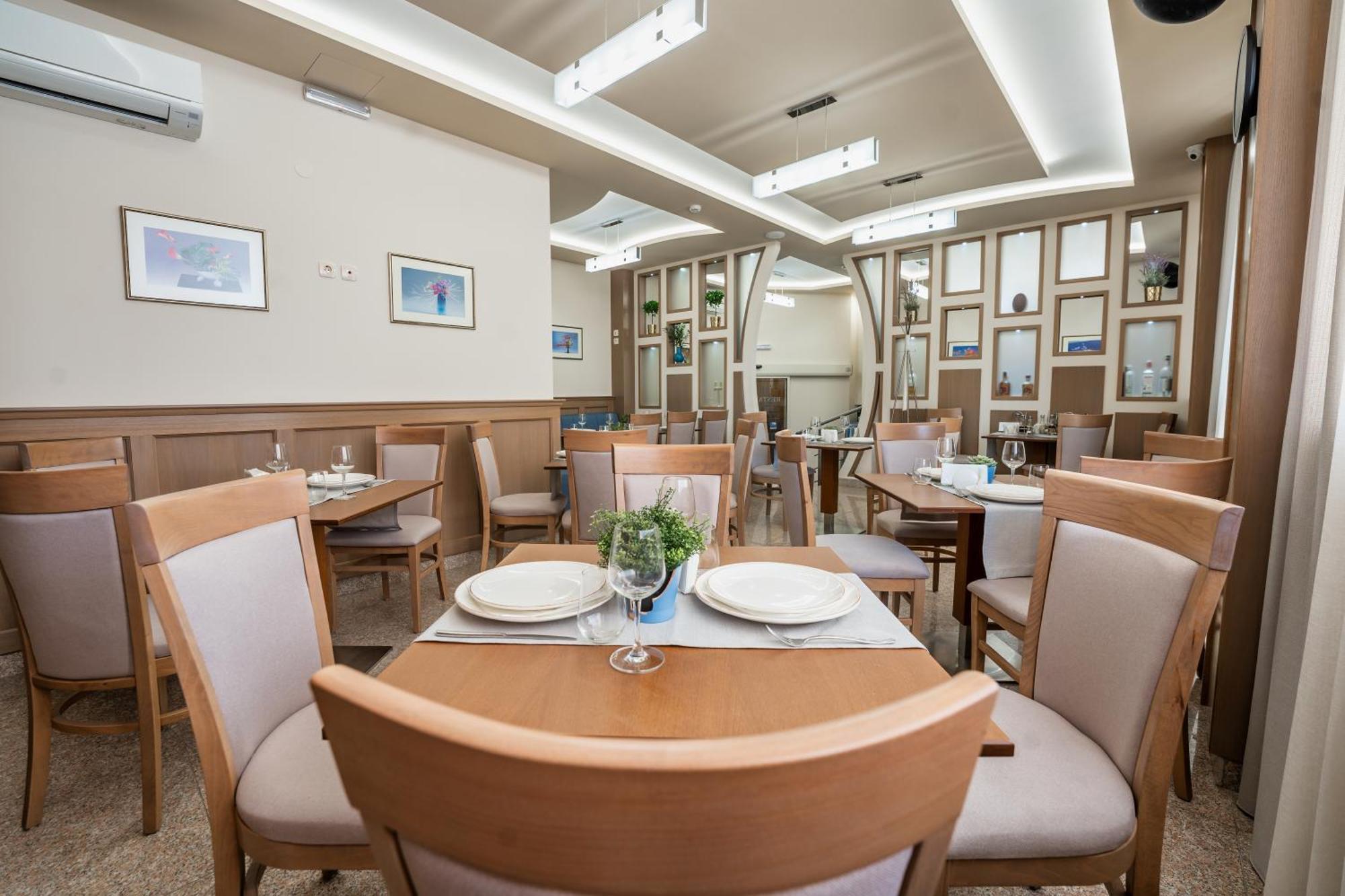 Aquasun Family Hotel Σαντάνσκι Εξωτερικό φωτογραφία